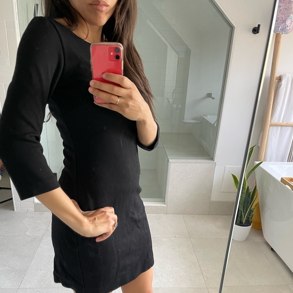 Aritzia black dress - Picture 6 of 7